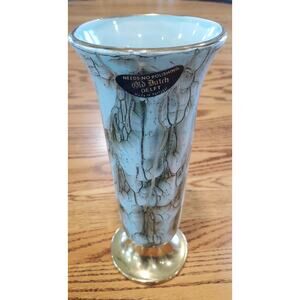 VINTAGE HANDPAINTED DELFTWARE FLOWER VASE BY W. BOMAS LEERSUM HOLLAND